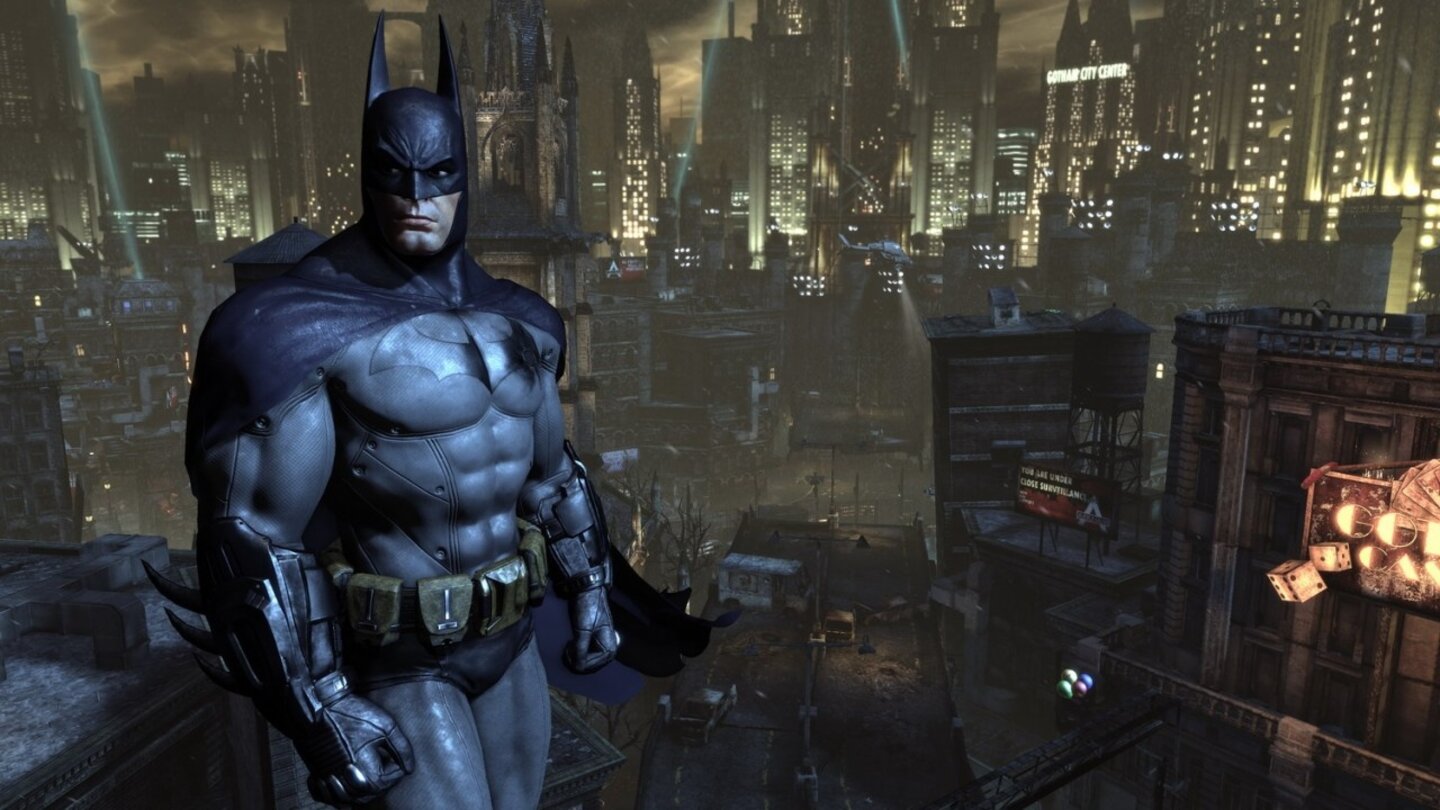 2011 - Batman: Arkham City (Xbox 360, PS3, PC, Wii U)Die direkte Fortsetzung zu Batman: Arkham Asylum lässt uns diesmal eine ganze Gefängnis-Stadt, nämlich Arkahm City erkunden, wahlweise auch als Catwoman in einigen DLC-Missionen. Als Gegenspieler tauchen neben dem Joker deutlich mehr Figuren aus der Vorlage auf, beispielsweise Two-Face, der Pinguin oder Hugo Strange. Das zweite Batman-Spiel aus dem Hause Rocksteady konnte problemlos an die Qualität des Originals anknüpfen und Arkham Asylum an vielen Stellen sogar übertreffen.