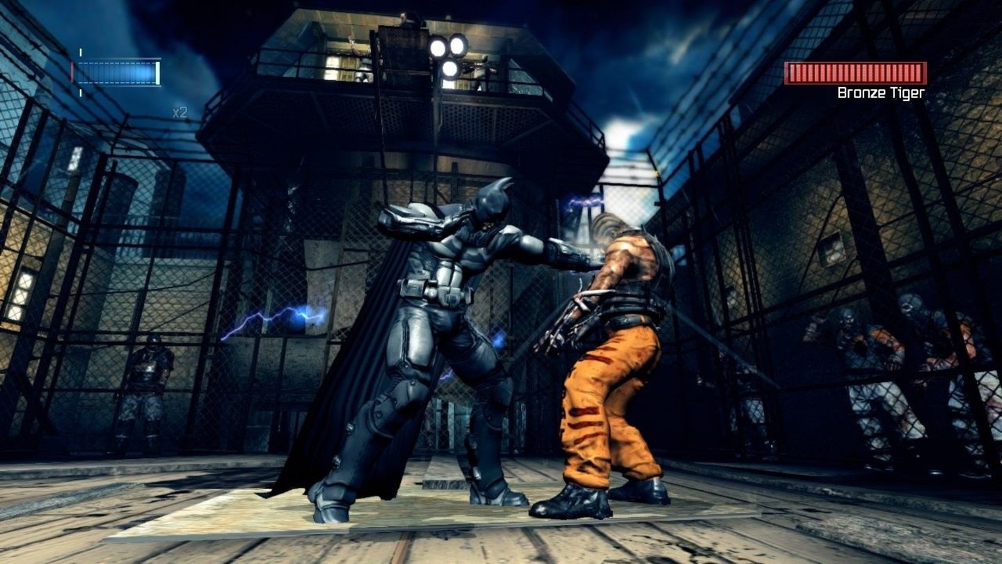 Batman: Arkham Origins Blackgate (2013, PC, PS3, Xbox 360, Wii U, 3DS)Blackgate ist ein Nachfolger zu Origins, trotzdem ein Vorgänger zu den anderen Arkham-Teilen. Die Handlung setzt kurz danach an, es gibt Trubel im Blackgate-Gefängnis und Batman macht sich auf, dem Joker, Pinguin und Black Mask auf die Nase zu hauen. Das Handheld-Spiel gehört zum Metroidvania-Subgenre: Batman bewegt sich von links nach rechts, schaltet in Geheimgängen neue Fähigkeiten frei und befriedet Stück für Stück den Knastkomplex. Knapp ein Jahr später erscheint eine Deluxe Edition mit verbesserter Grafik für die großen Konsolen und den PC.