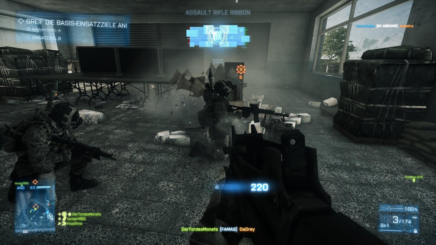 Battlefield 3: Back to KarkandDie Halbinsel Sharqi hat nun, wie alle neuen Maps, viele begehbare Gebäude.