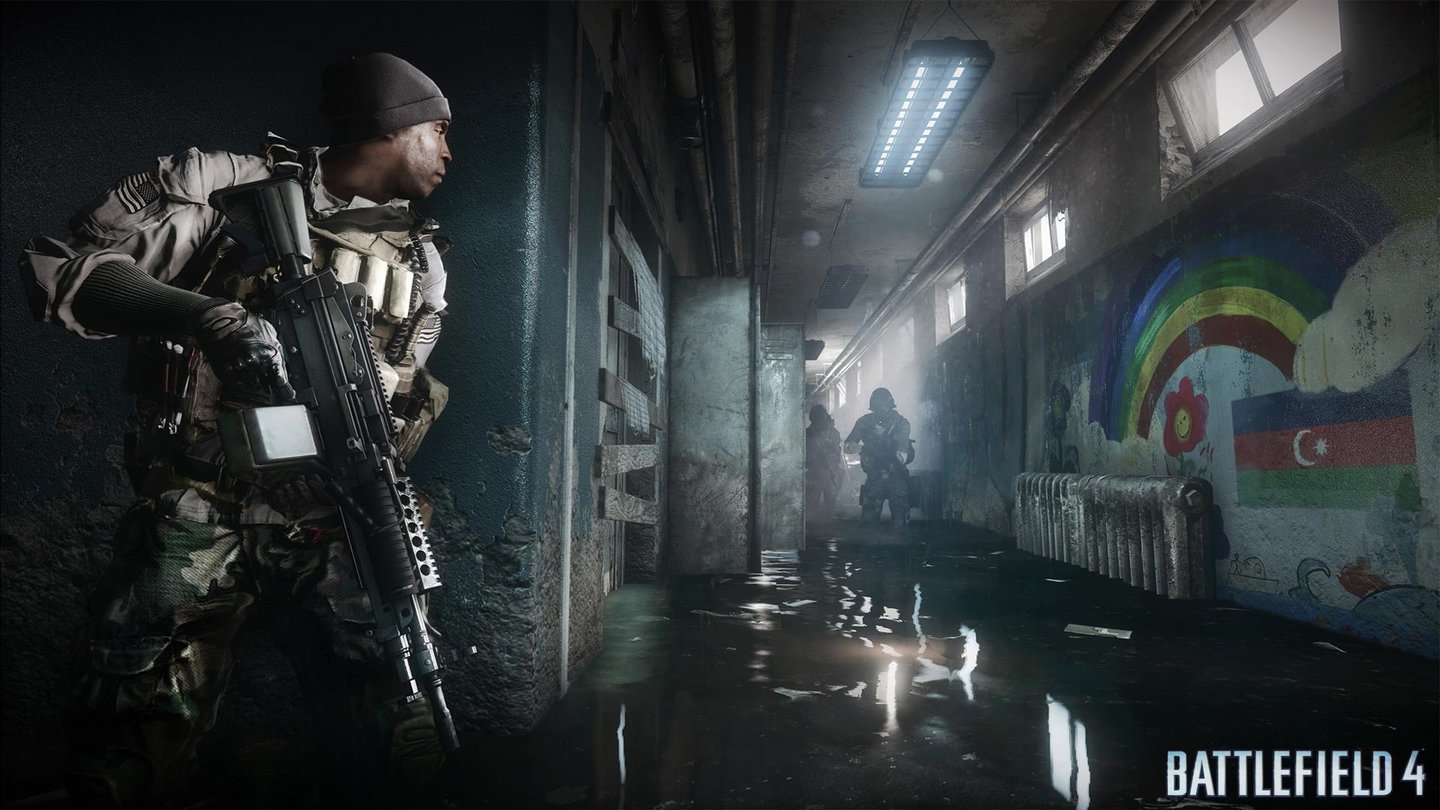 Battlefield 4Der MG-Schütze Irish lauert in einem alten Schulgebäude auf feindliche Soldaten.