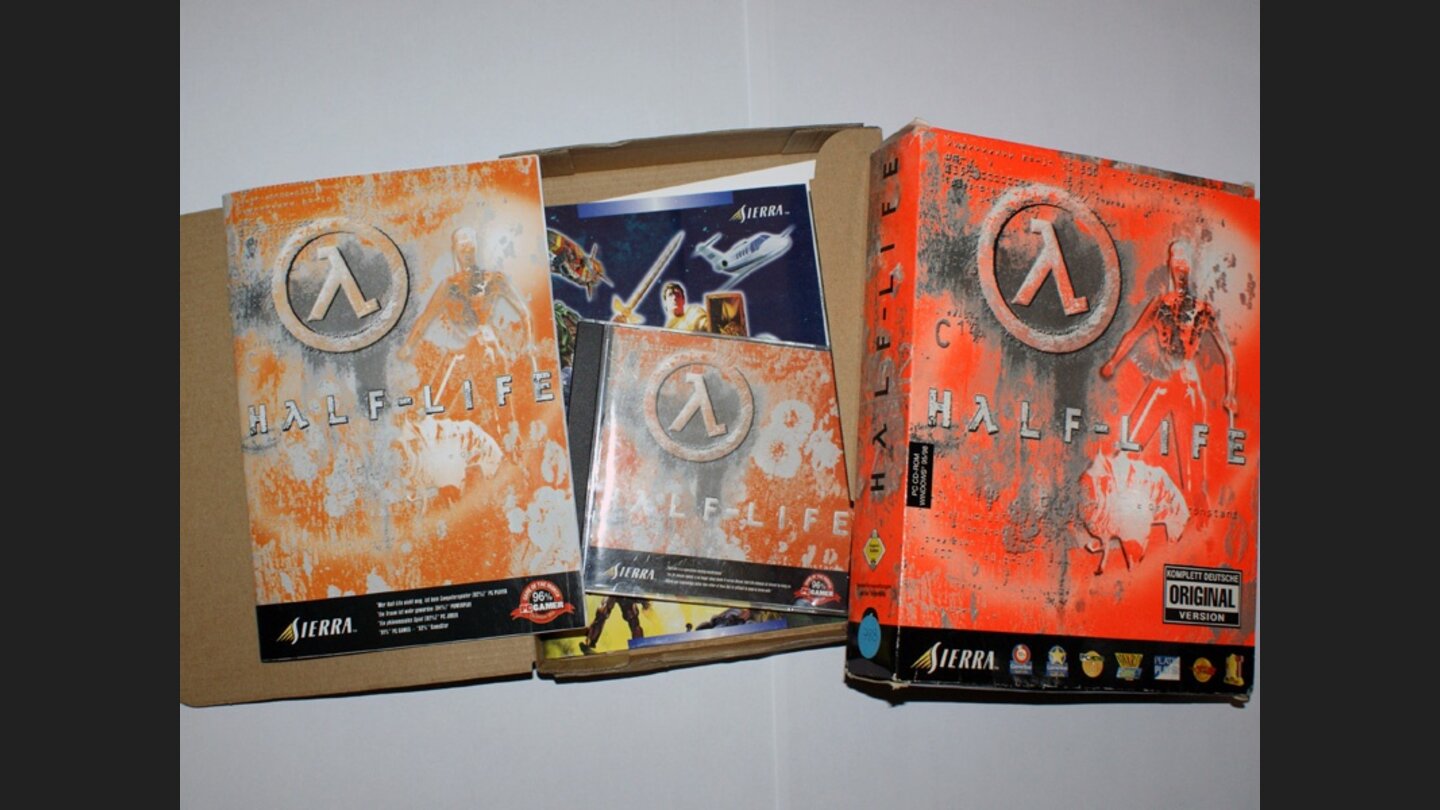 Bei Ego-Shootern gibt es nicht viel zu erklären. So lagen auch Half-Life seinerzeit keine nennenswerten Extras bei.
