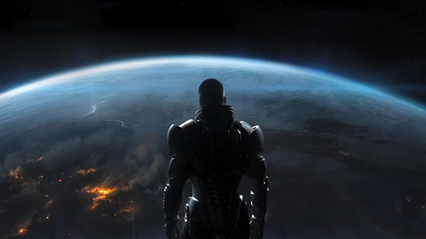 2012 – Mass Effect 3 (PC, Xbox 360, PlayStation 3)Im Finale der Mass-Effect-Trilogie erreichen die bösen Reaper die Milchstraße und beginnen ihren Invasion. Nur wenn Commander Shepard die Völker der Galaxis gegen die Maschinenwesen eint, besteht die Chance die totale Vernichtung abzuwenden. Mass Effect 3 bietet erstmals in der Serie die Möglichkeit, die Kampagne entweder im regulären Rollenspiel-Modus, oder mit mehr Fokus auf Action oder Geschichte zu spielen. Zudem hält mit dem Koop-Spieltyp der Multiplayer-Modus Einzug in die Serie.