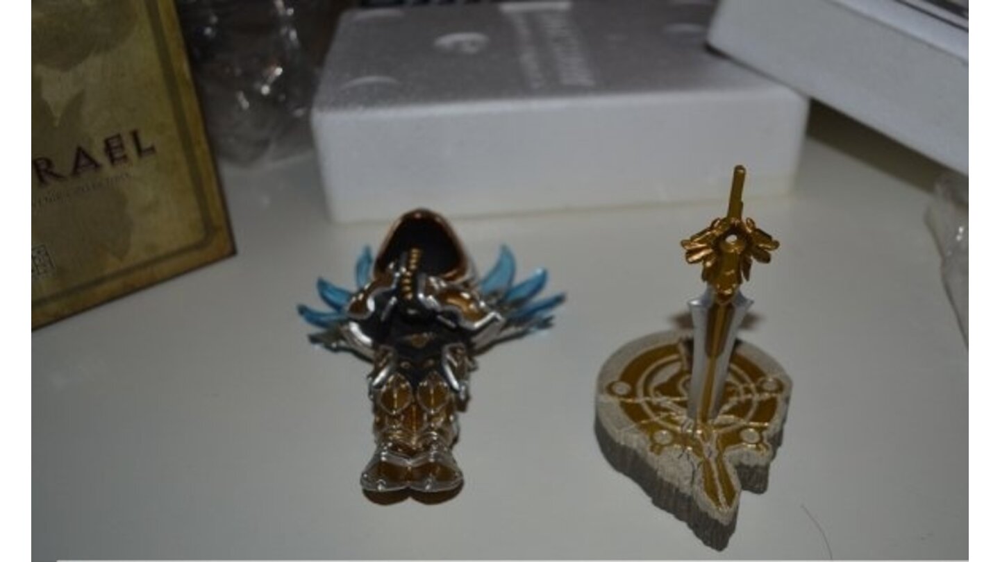 BlizzCon 2011 - Goodie Bag: Mini-Tyrael