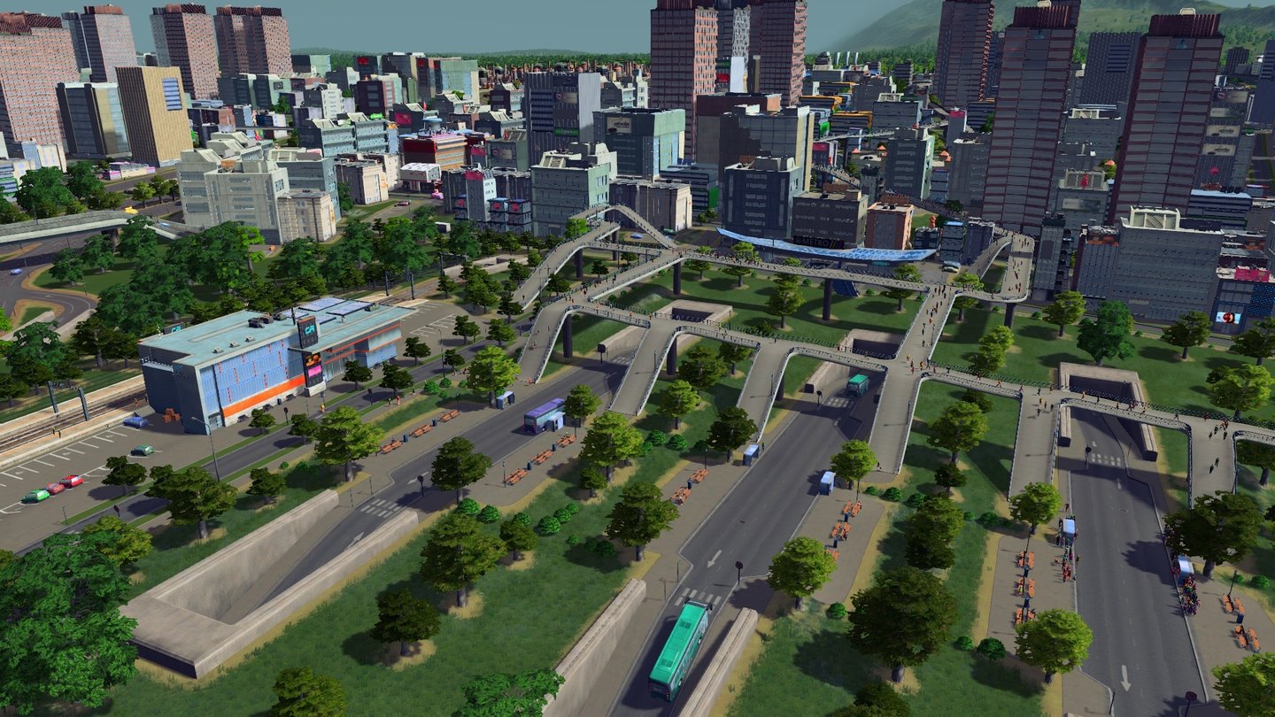 Cities: Skylines Version 1.1Runter kommen sie alle: Auch unsere Busflotte kommt und geht über Tunnel.
