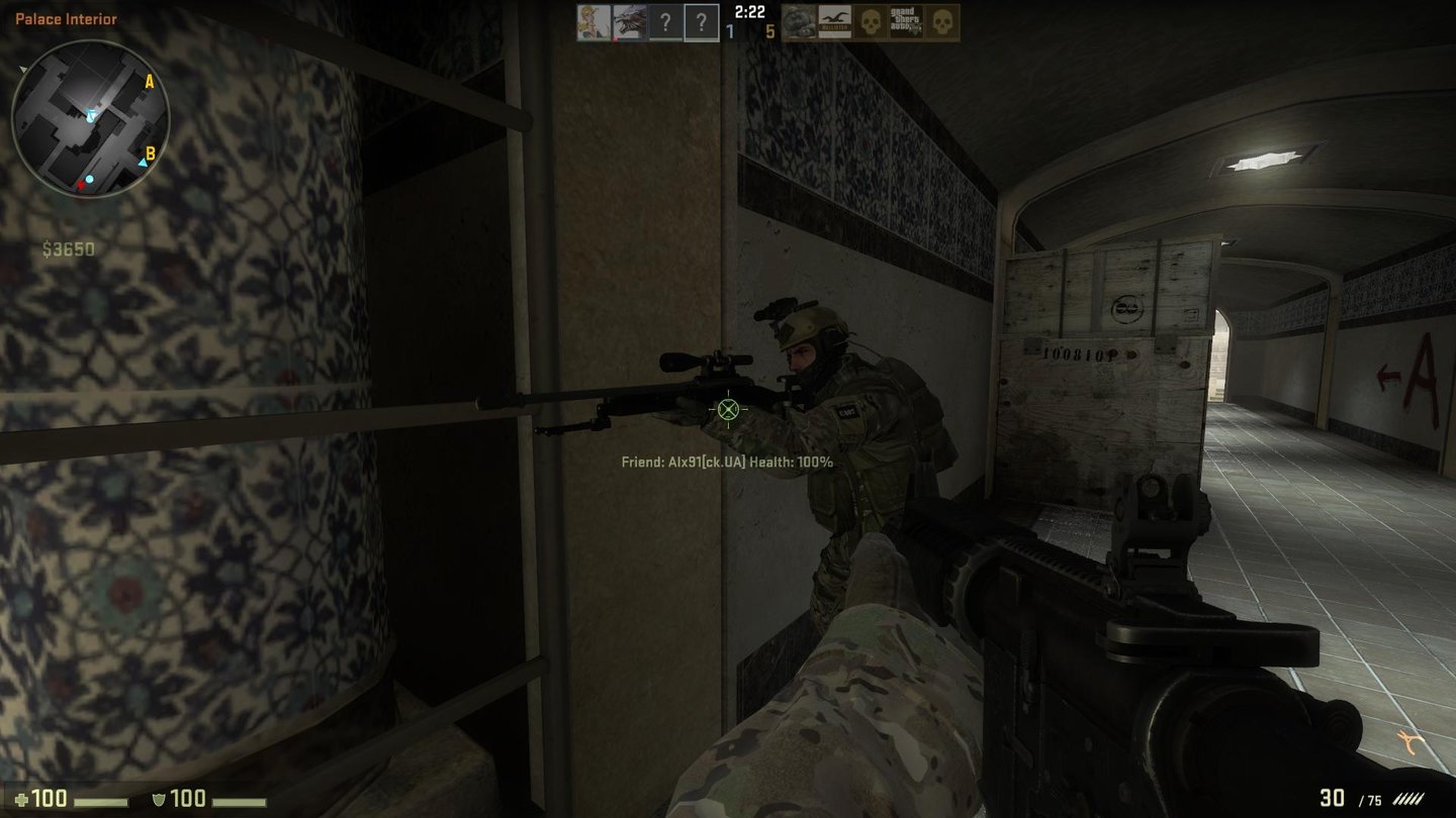 Counter-Strike: Global Offensive (CS:GO) - Screenshots aus der Beta (PC)Waffen- und Charaktermodelle hängen teilweise immer noch in Wänden und Objekten.