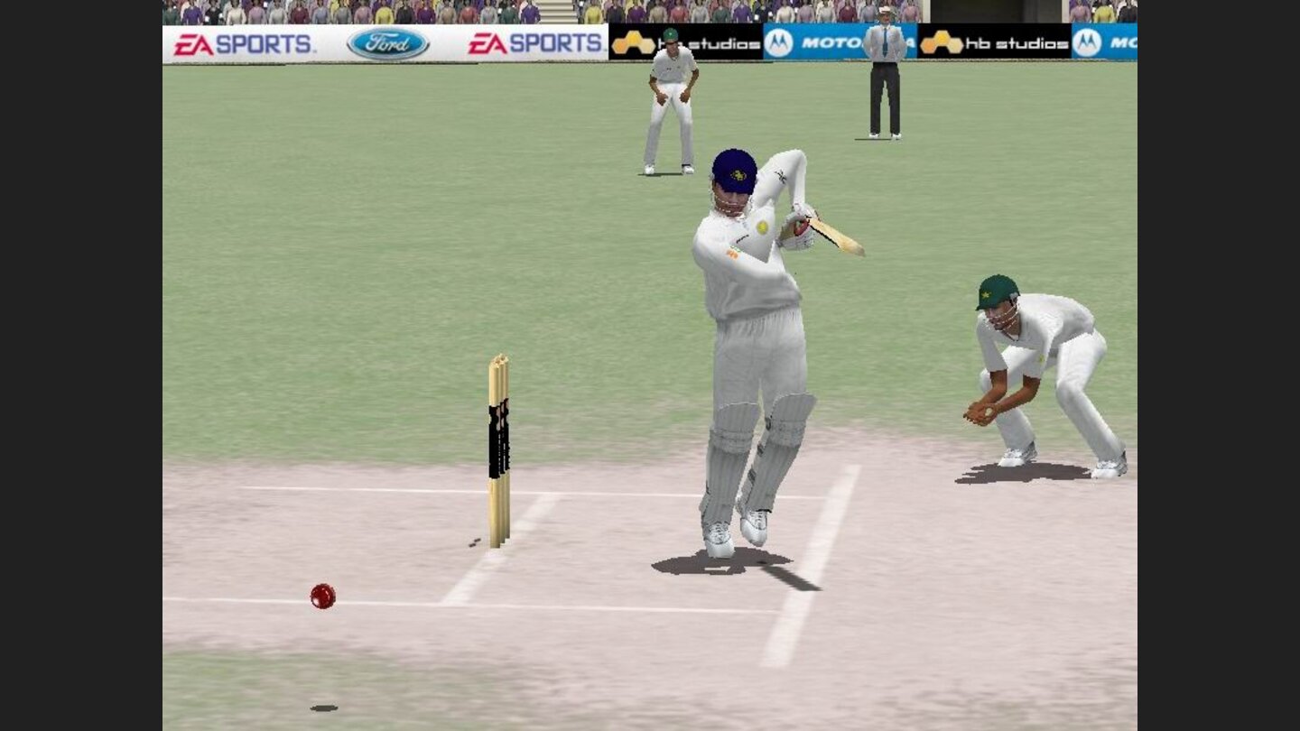 Cricket2004PCPS2-8644-744 4