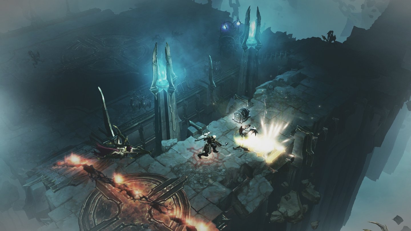 Diablo 3: Reaper of SoulsDer neue Story-Akt von Reaper of Souls schickt den Helden in drei neue Zonen. In der Stadt Westmarch werden Geister und Skelette bekämpft.