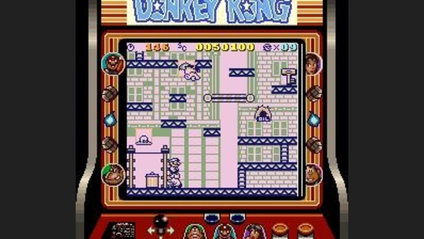 A vertically-scrolling level. (Super Game Boy)