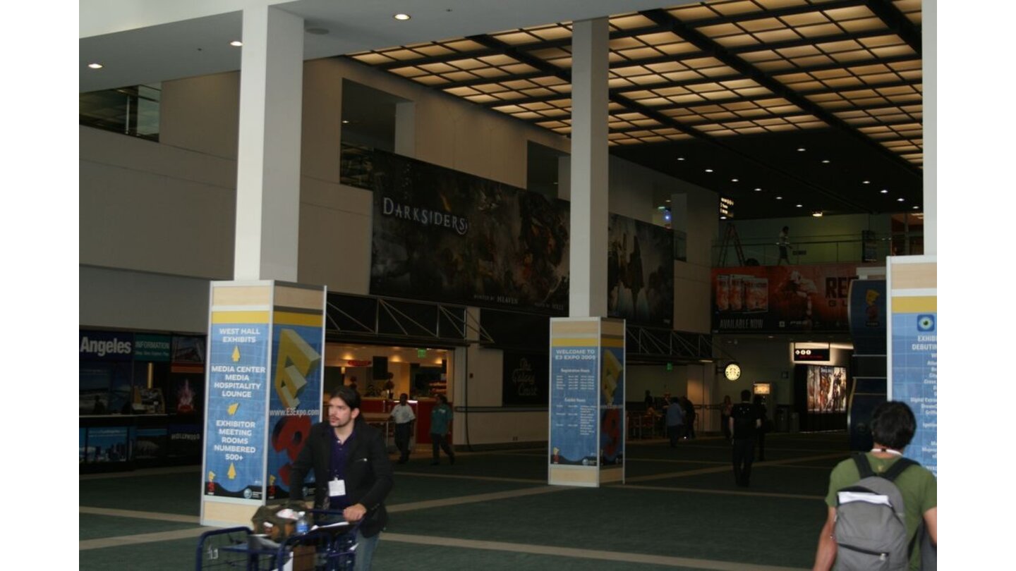 E3 2009 LA Convention Center