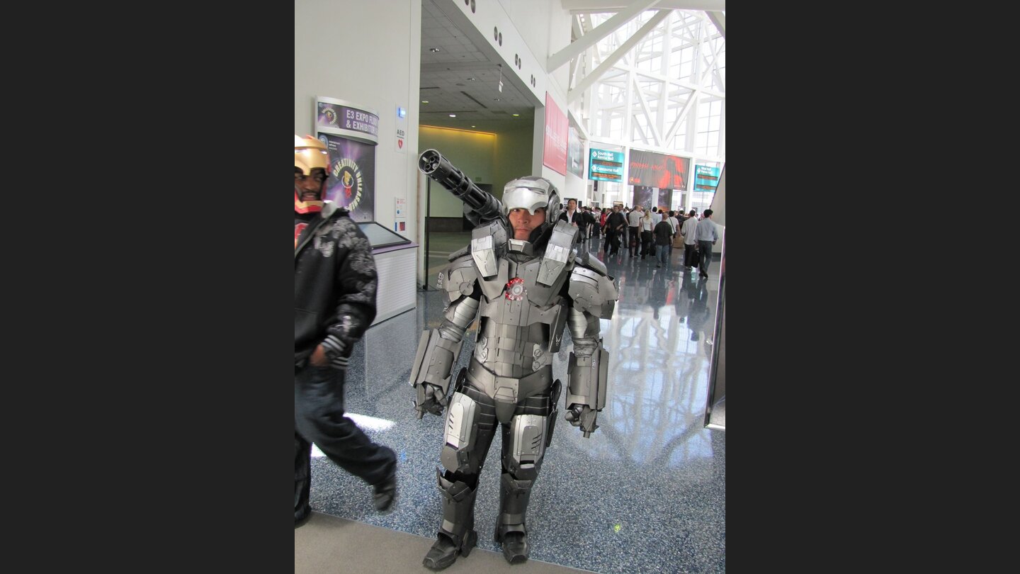 E3 2010 - Die besten Kostüme und Standfiguren