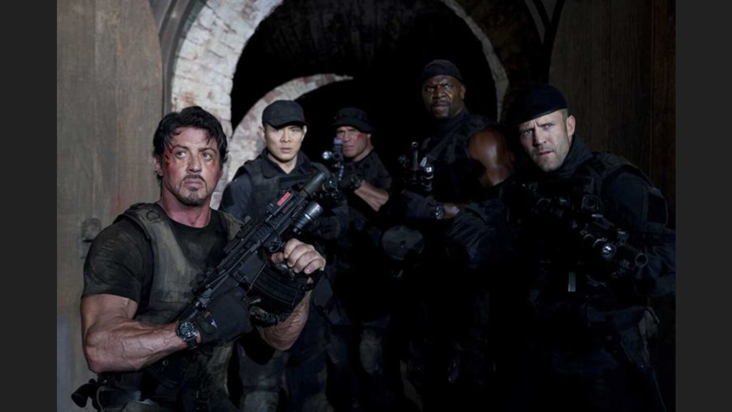 The ExpendablesDer Film ist ein Liebesbrief an Männeraction der 80er, deren Inspiration wiederum Western waren.