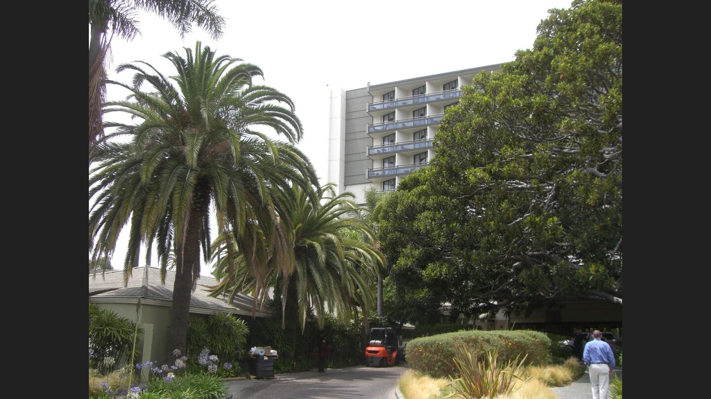 Fairmont 02