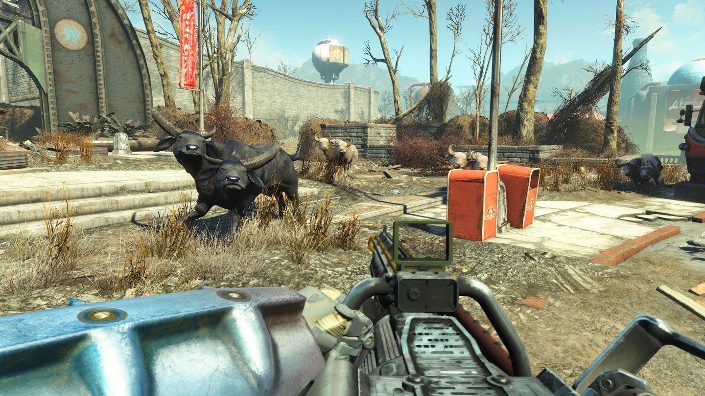 Fallout 4: Nuka-WorldMe so horny: Im Safaripark kämpfen wir unter anderem gegen mutierte Rindviecher.