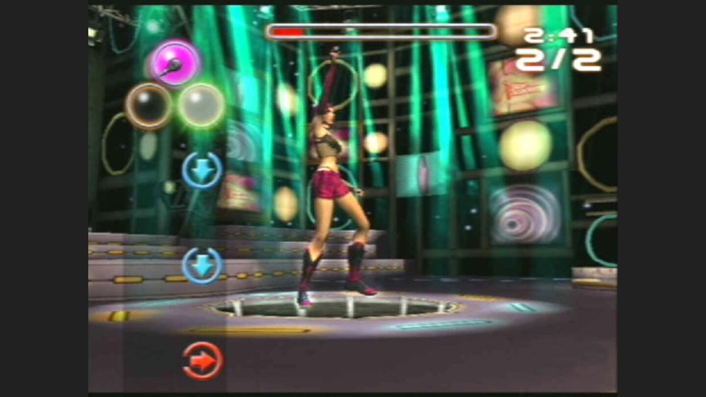 Roxana dancing