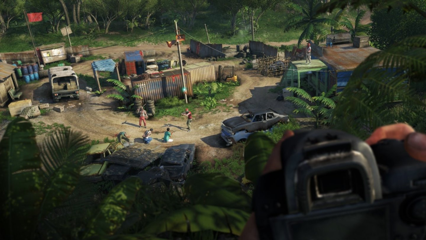 Far Cry 3Jason greift zur mächtig zoomenden Kamera. Damit identifizierte Gegner werden durch Icons zusätzlich in der Spielwelt markiert.