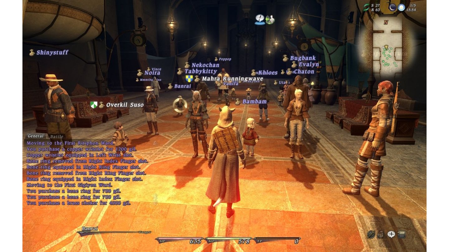 Final Fantasy 14Die Teerrakotta-Armee von Xian ist nchts dagegen: In Ul'dah warten die NPC-Retainer im unübersichtlichen Markt auf Kundschaft.
