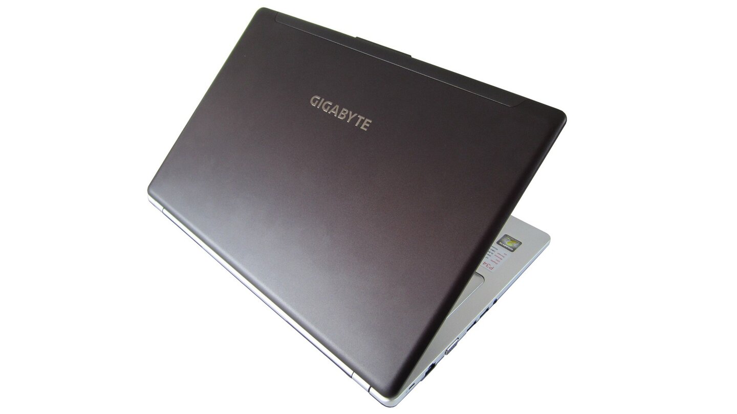 Gigabyte P34G