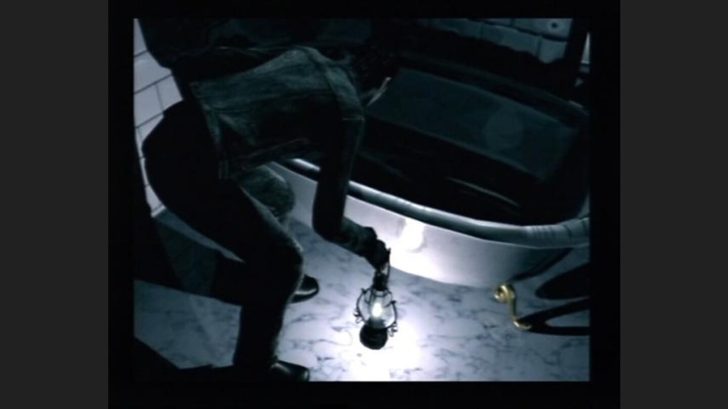 Now what do we have here, looks like someone lost a necklace while bathing, or... hmm.