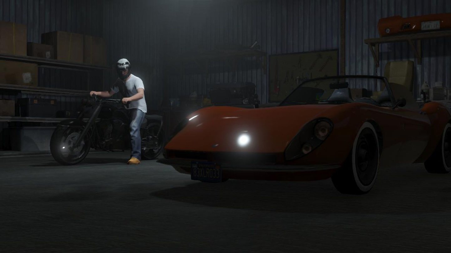 Grand Theft Auto OnlineDie Fahrzeuge von GTA Online lassen sich wie in GTA 5 tunen, umlackieren und natürlich sammeln - eine genügend große Garage vorausgesetzt.