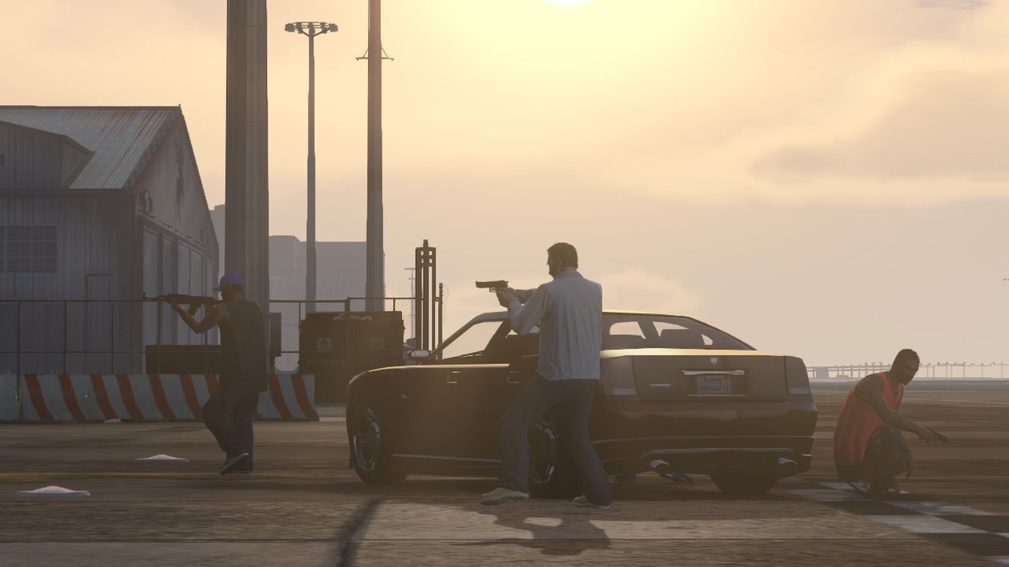Grand Theft Auto OnlineHip-Hop- oder Gentleman-Gangster. Die Spielfigur lässt sich ganz den eigenen Wünschen anpassen.