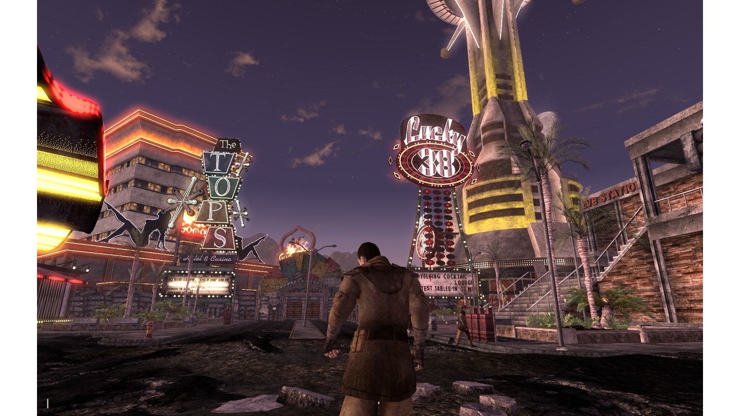 Fallout: New VegasDer New Vegas Strip ist das Hauptziel Ihrer Reise. Die Glitzerstadt ist leider etwas unbelebt, aber dafür stecken die Casinos voller Quests.