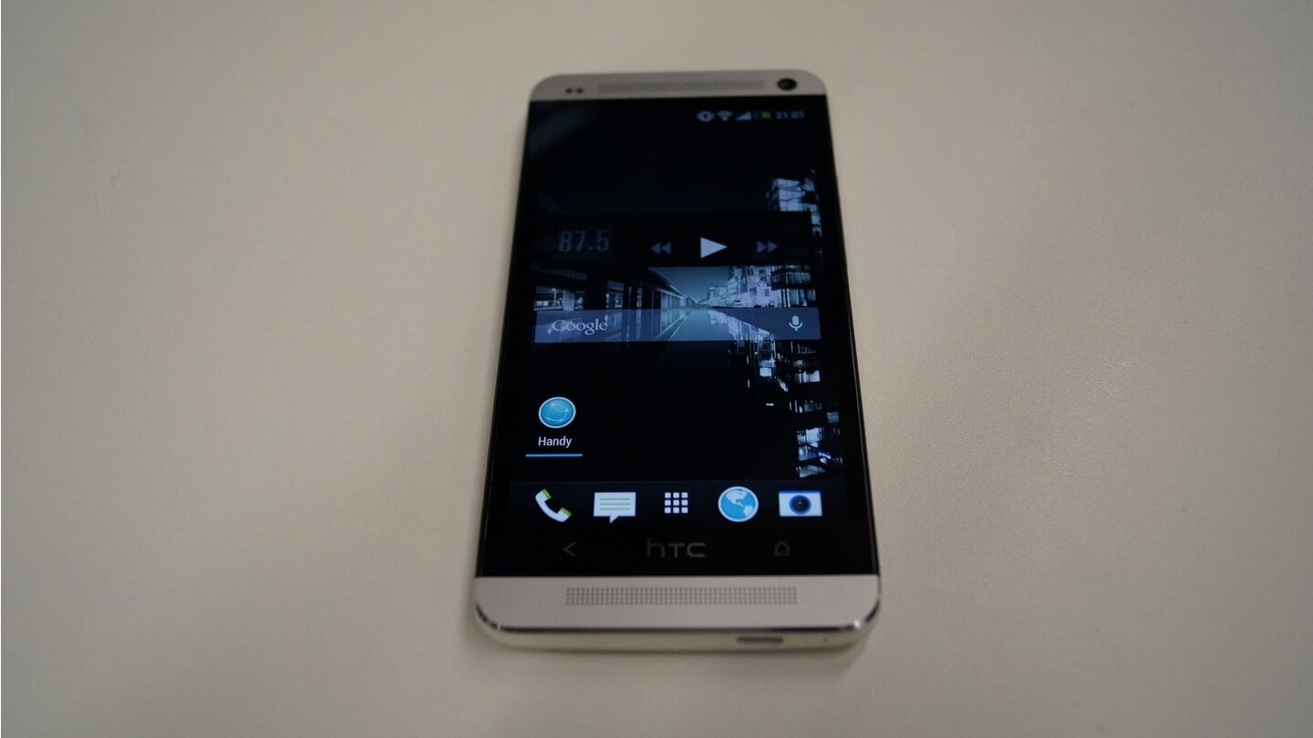 HTC One