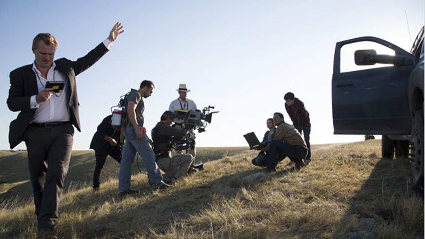 InterstellarRegisseur Christopher Nolan und sein Team sind in intimen Szenen darauf bedacht, diese durch Nahaufnahmen aufzufangen.