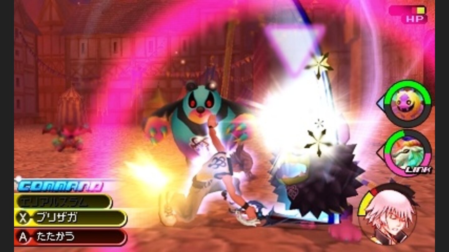 Kingdom Hearts 3D: Dream Drop DistanceBunte und effektgeladene Kämpfe sind in allen Disney-Welten an der Tagesordnung.