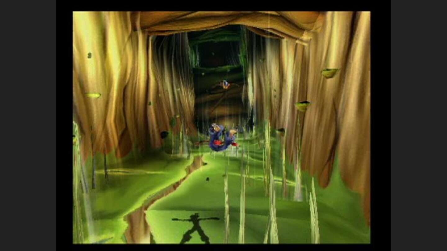 Float through this tunnel without hitting the walls