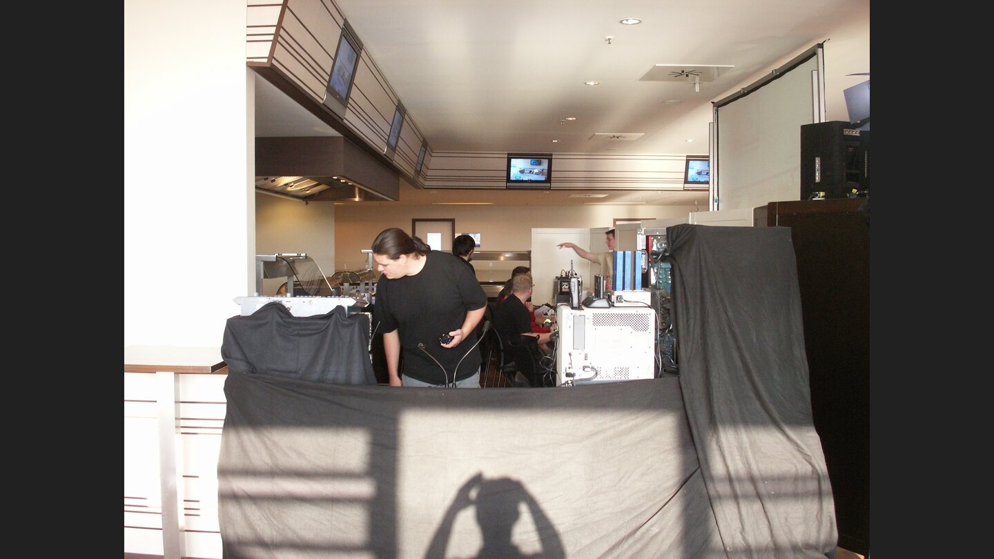 LAN Finals 1 10