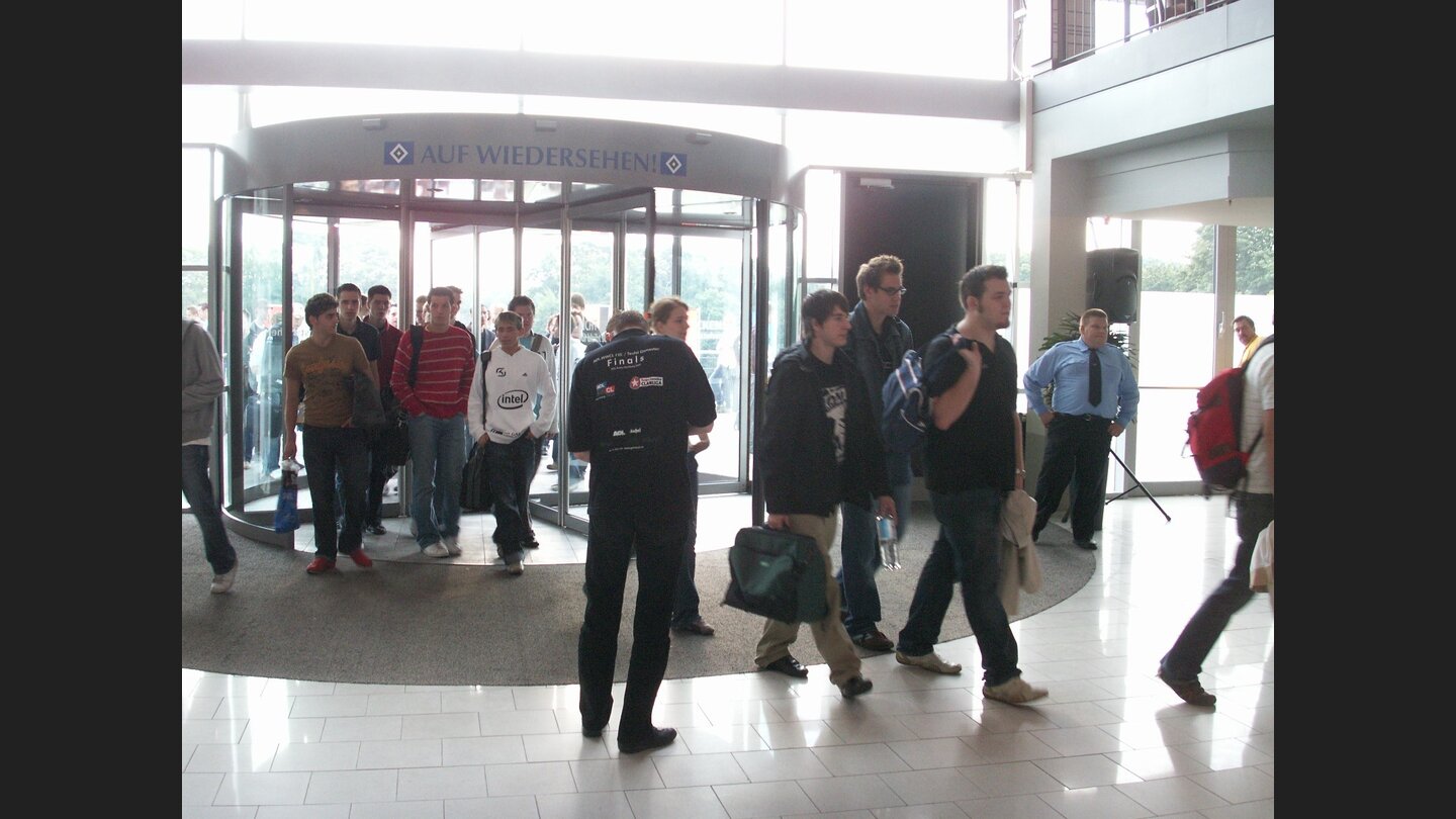 LAN Finals 1 5
