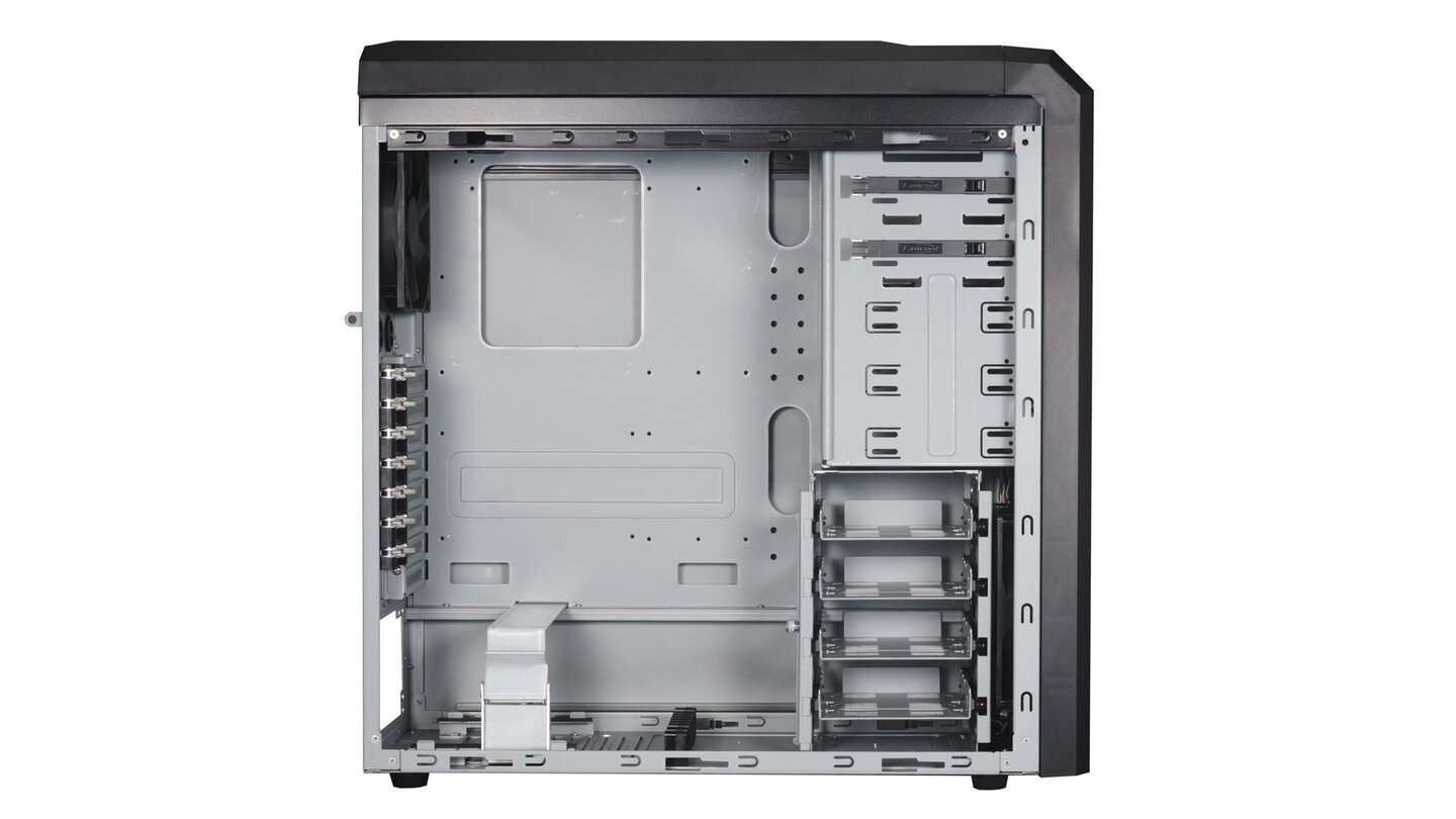 Lancool PC-K58Kabel lassen sich sauber hinter dem Mainboard-Schlitten verlegen.