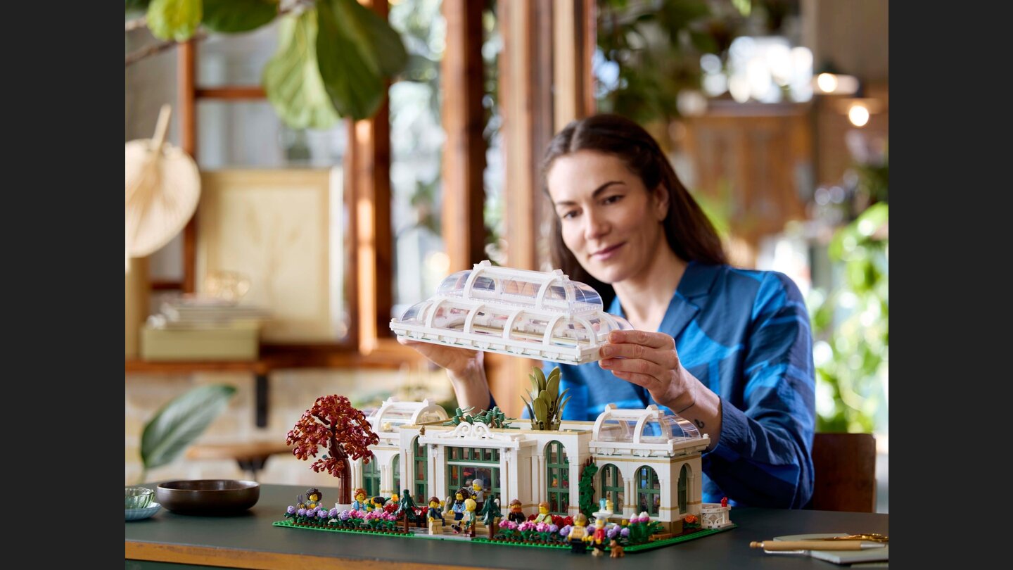 LEGO 21353 Der Botanische Garten