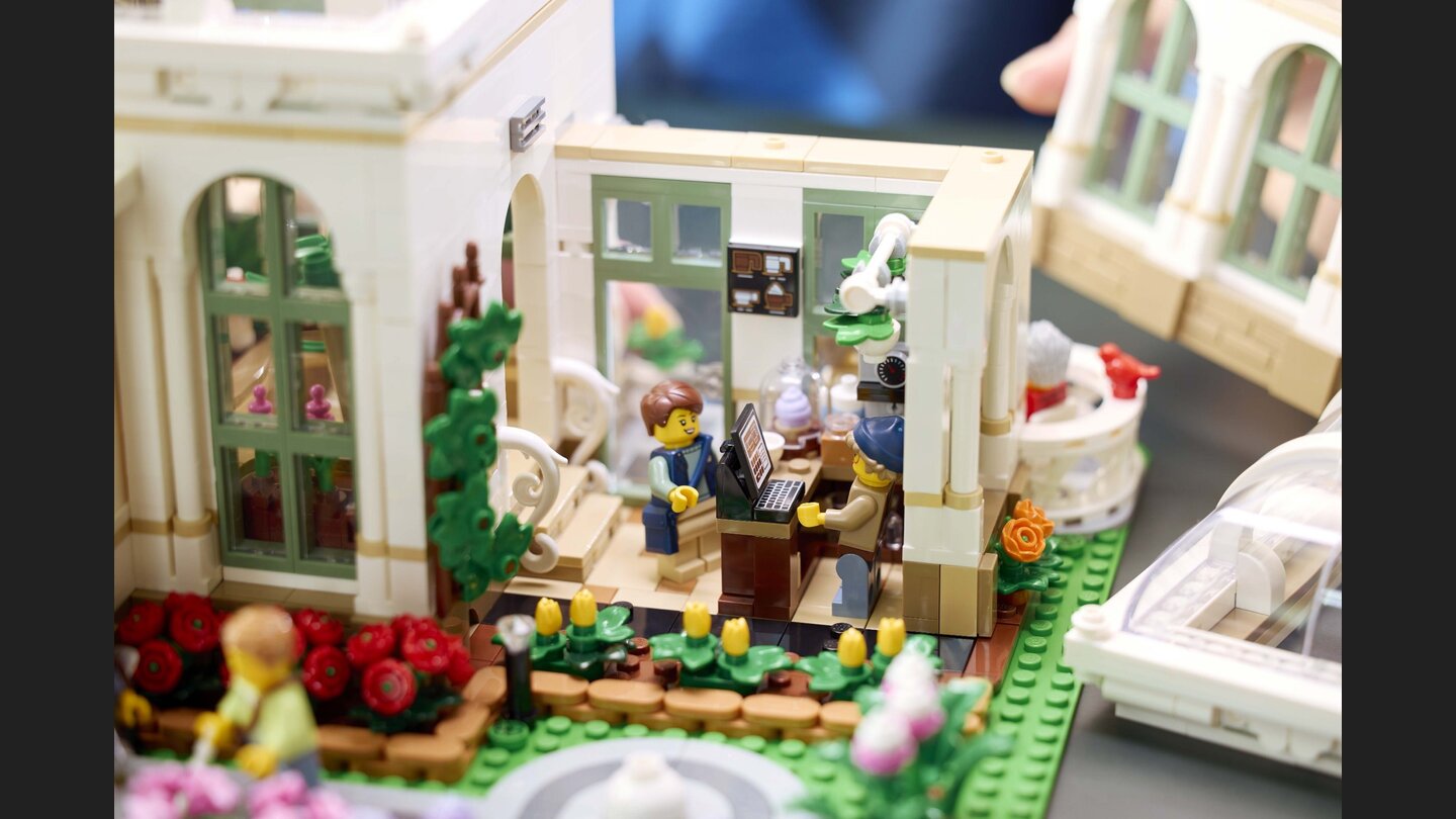 LEGO 21353 Der Botanische Garten