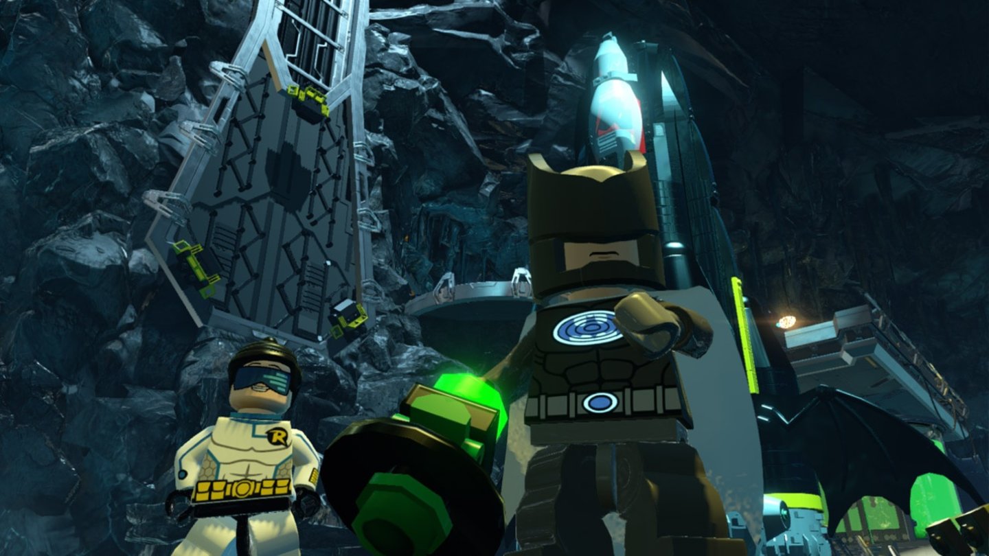 LEGO Batman 3: Jenseits von GothamEinige der abgefahrenen Kostüme: Sonar Batman und Techno Robin. Natürlich hat jeder Anzug auch eine bestimmte Funktion, die für Rätsel genutzt werden muss.