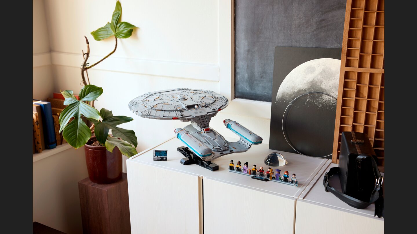 LEGO Star Trek Enterprise