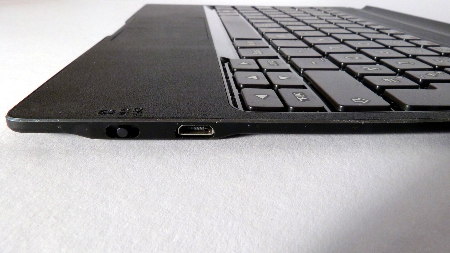 Lenovo Yoga 2 - Keyboard Ladeanschluss