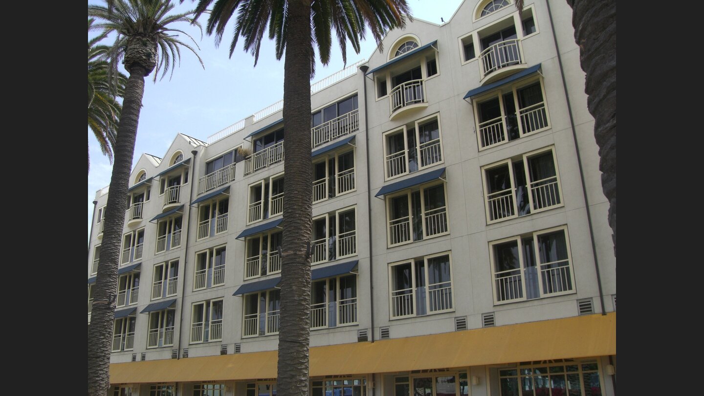 Loews 06