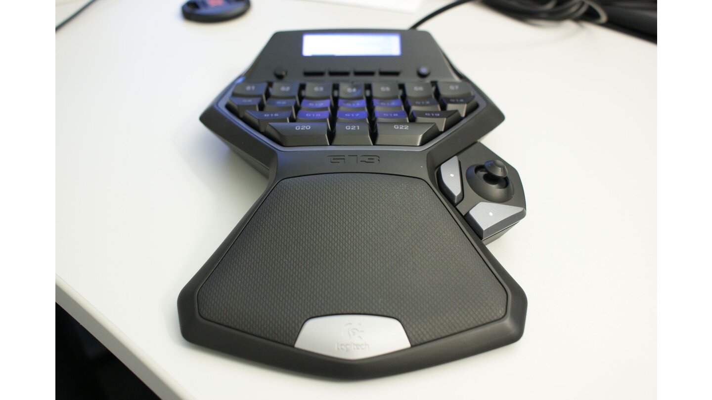 Logitech G13