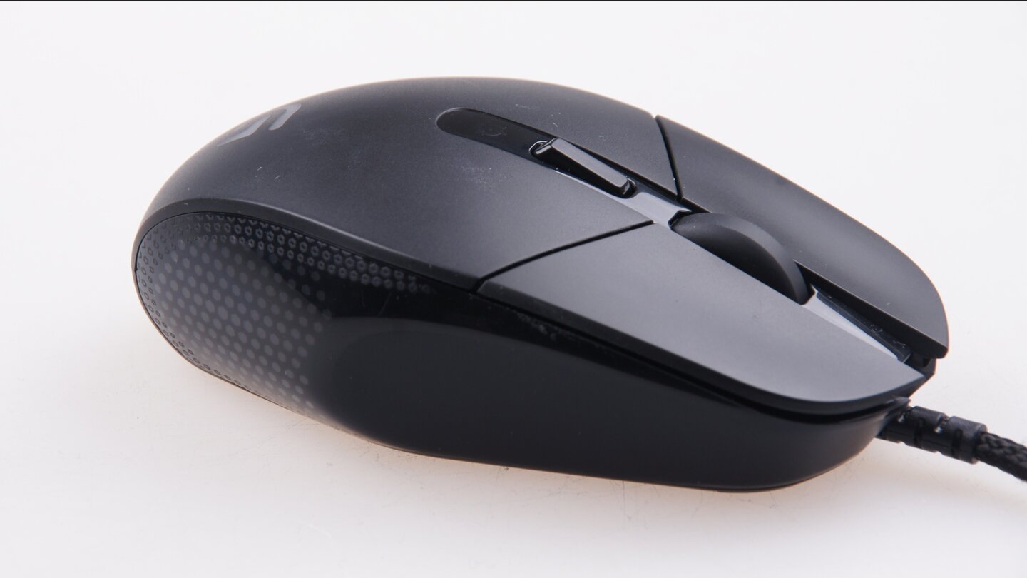 Logitech G303