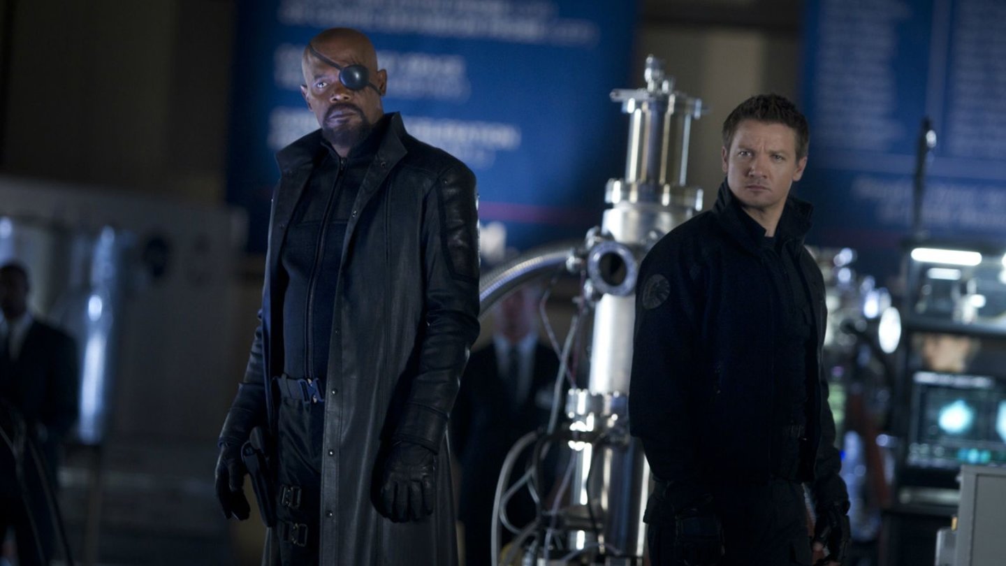 Marvel’s The AvengersDie S.H.I.E.L.D.-Agenten Nick Fury (l.) und Hawkeye sollten den Tesserakt bewachen …