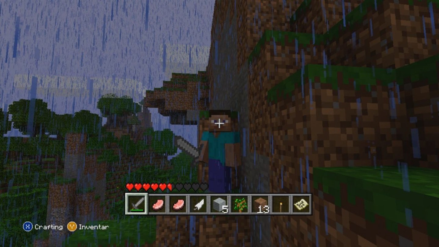 Minecraft: Xbox 360 EditionMit Klick auf den linken Stick schalten wir in eine Außenperspektive und können den blockigen Helden Steve genauer betrachten.