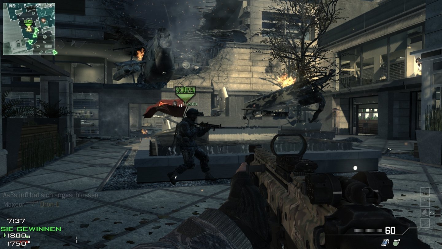 Call of Duty: Modern Warfare 3 - MultiplayerIm Spielmodus »Teamverteidiger« geht's darum, eine Flagge zu erobern und so lange wie möglich zu halten.