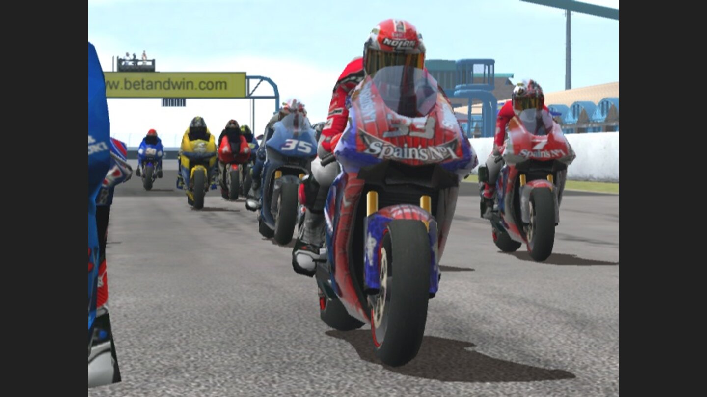 MotoGP Ultimate Racing Technology 3 20