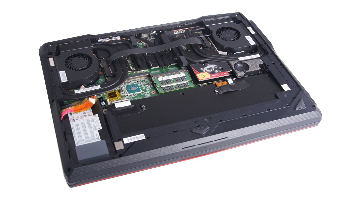 MSI GT80S 6QE - Unterseite offen