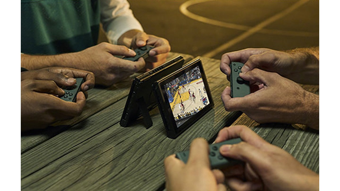 Nintendo Switch (Nintento NX)An einer Switch können mehrere Spieler mit mehreren Joy-Cons zocken.