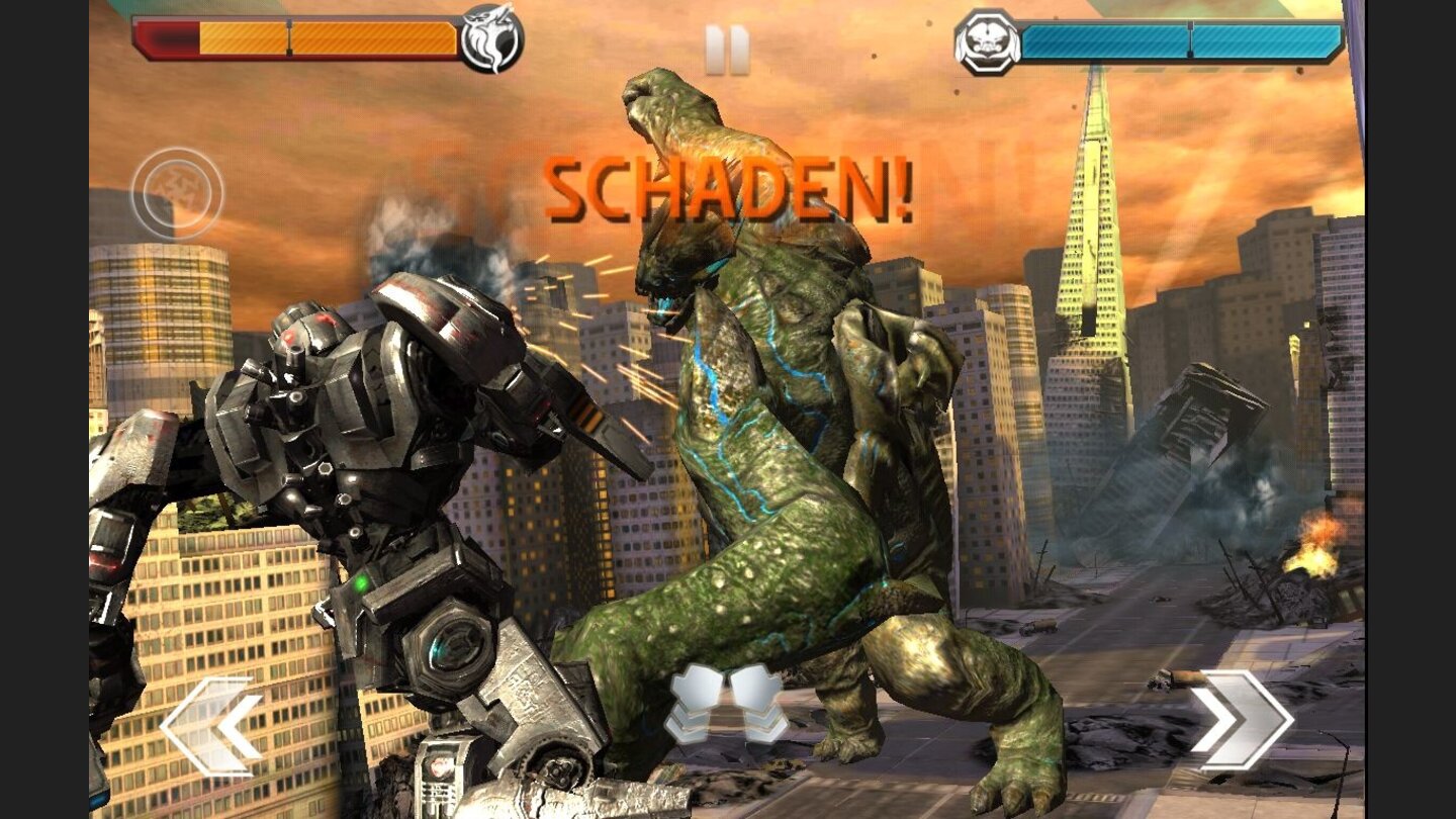Pacific RimBei direkten Treffern nimmt unser Roboter schaden - auch Blocken hilft hier nur wenig.