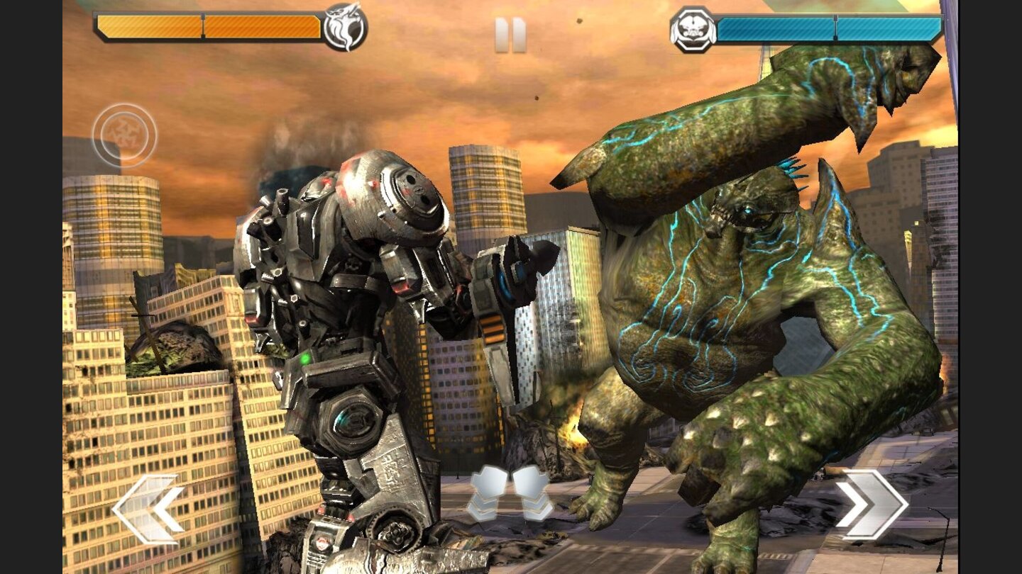 Pacific RimDas Spielprinzip gleicht dem von »Infinity Blade«. Über Bewegungen auf dem Touchscreen weichen wir aus, blocken, parieren oder greifen selber an.