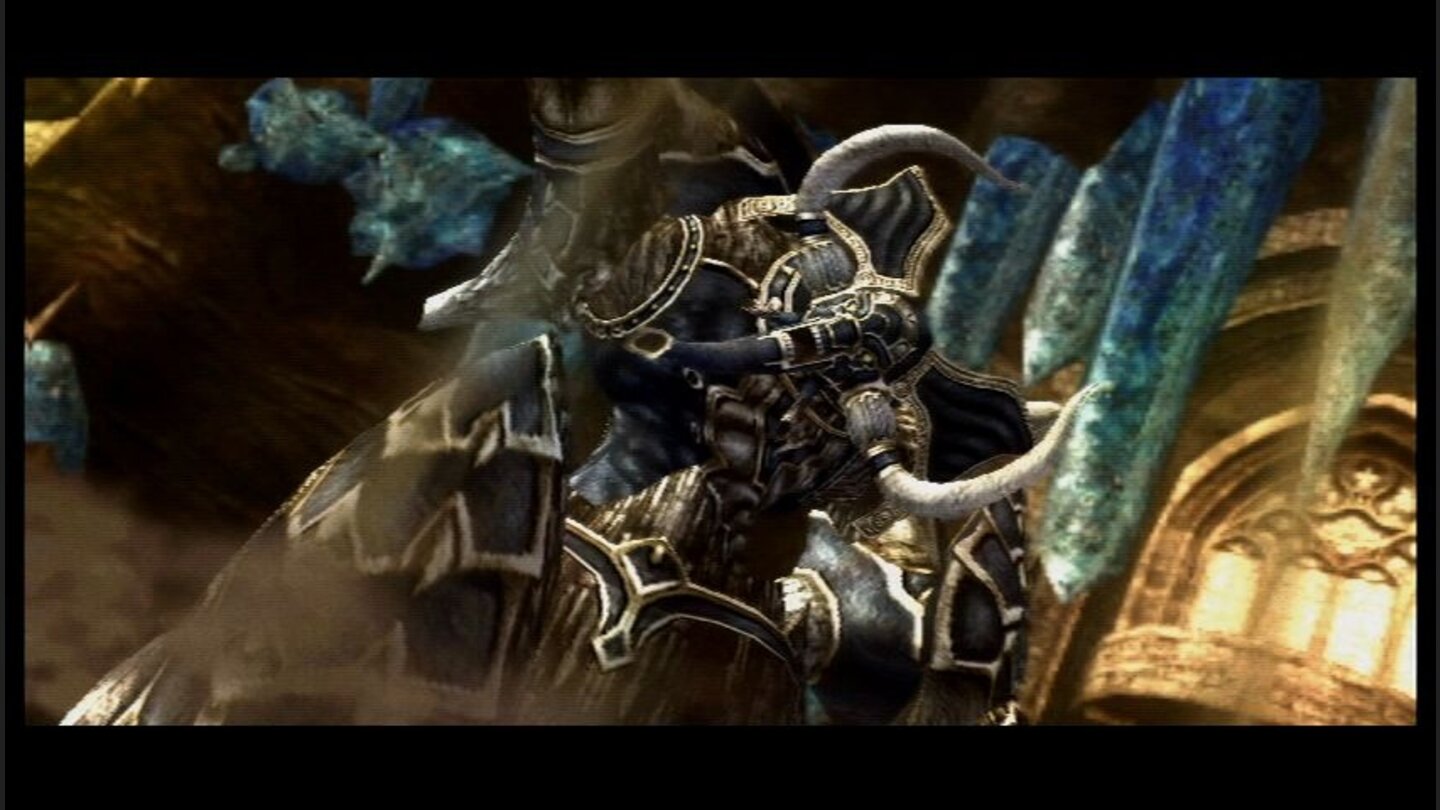 Pandoras TowerJeder der Meister hat eine bestimmte Schwachstelle, die mit der Kette attackiert werden muss.
