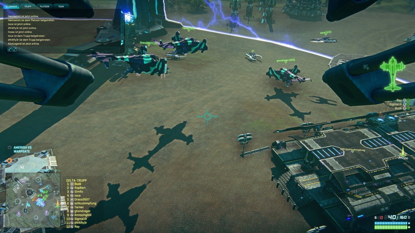 Planetside 2Vier Liberator-Bomber und drei Scythe-Jadgflieger ergeben eine schlagkräftige Lufttruppe.
